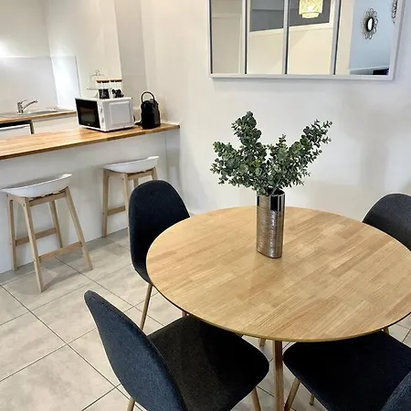 Apartment Le Nid Douillet Nimes