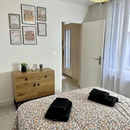 Le Nid Douillet Apartment Nimes
